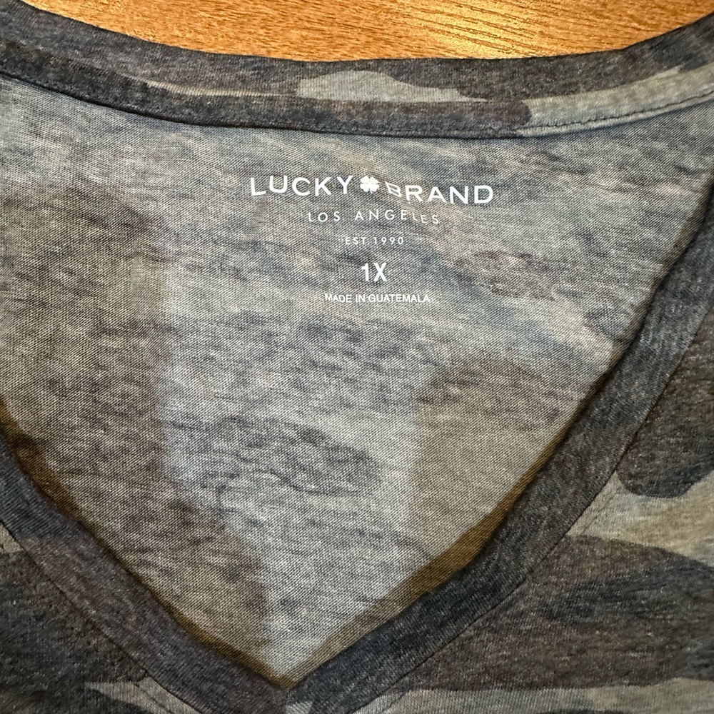 Lucky Brand Camouflage V-Neck Tee - Picture 3 of 3